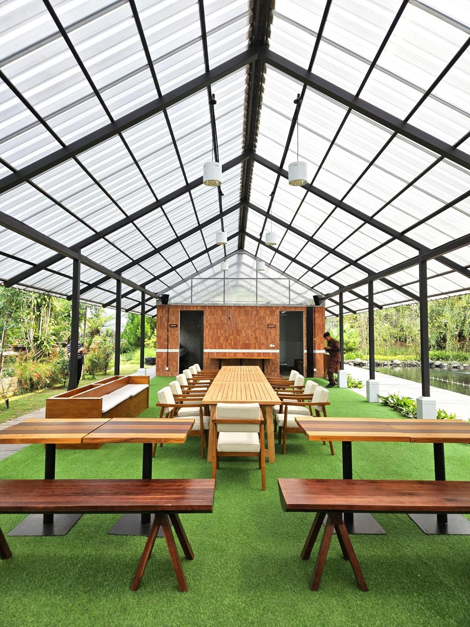 Dusun Bedugul Asri Hotel Exterior photo